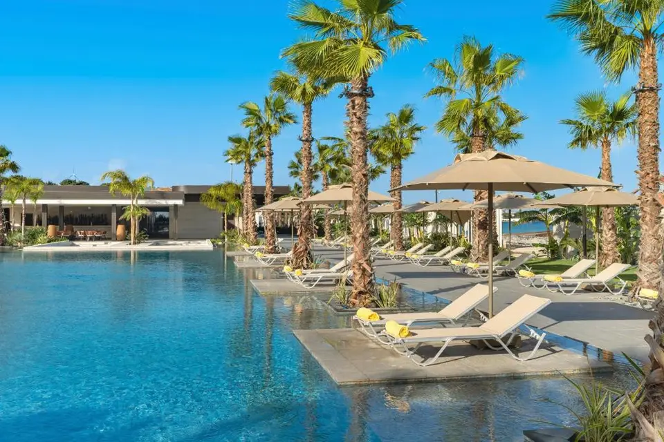 SWISSOTEL RESORT AND SPA CESME (EX. SHERATON CESME) — фото 2, Coral Travel