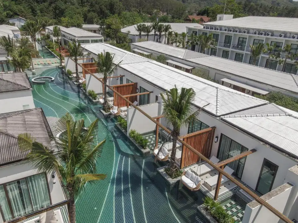 SUGAR MARINA RESORT LAGOON VILLAS NAIYANG BEACH — фото 1, Coral Travel