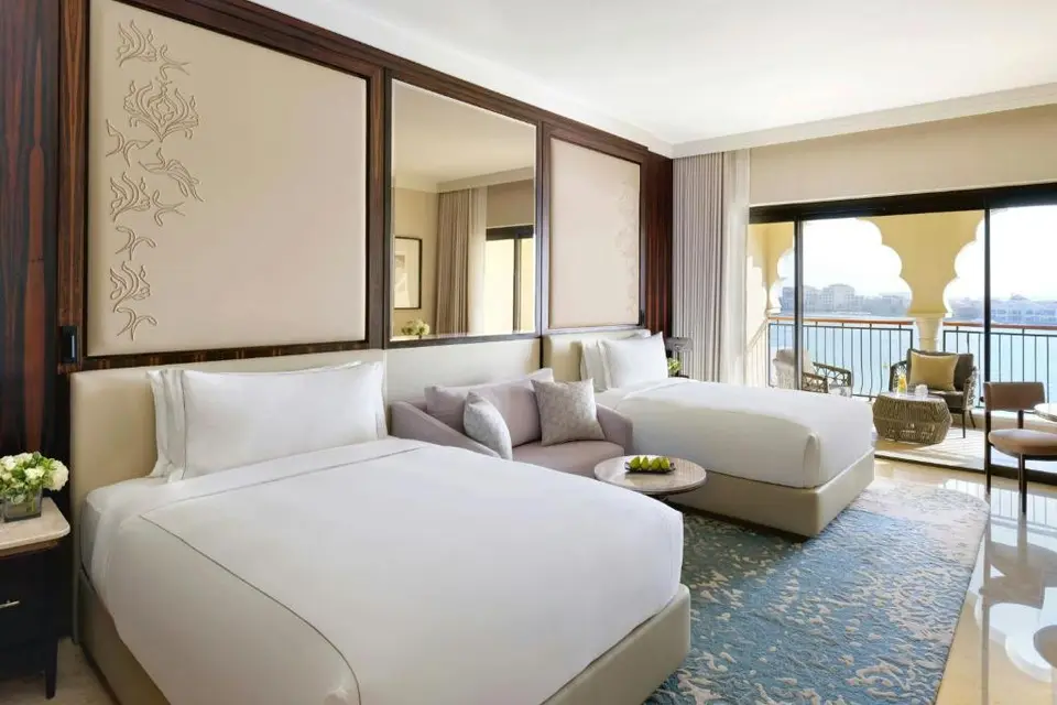 THE RITZ-CARLTON ABU DHABI GRAND CANAL — фото 2, Coral Travel