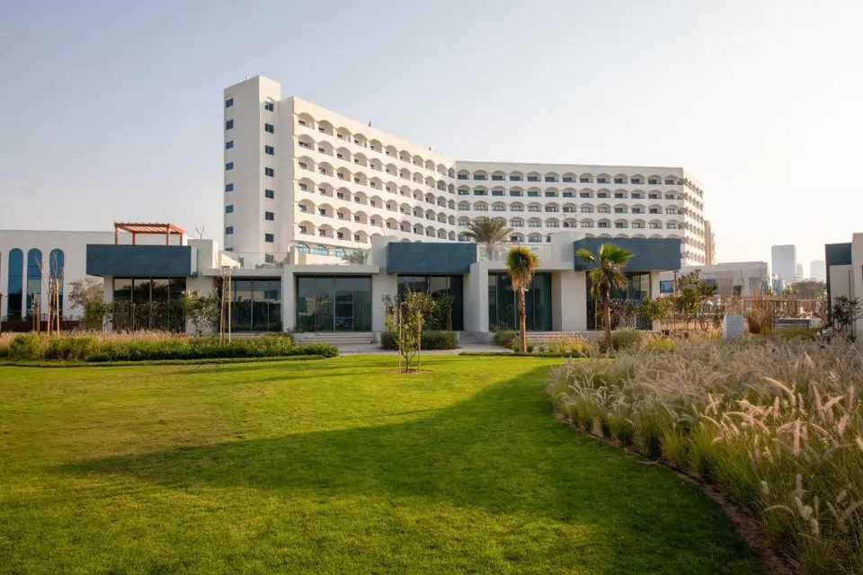 DUSIT AJMAN (EX. AJMAN HOTEL) — фото 1, Coral Travel