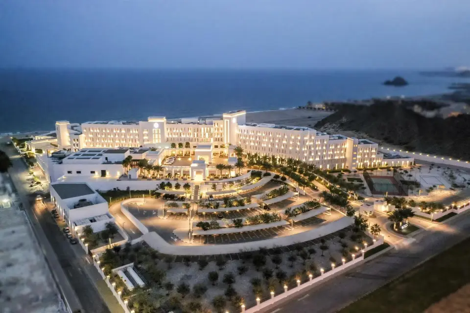 INTERCONTINENTAL FUJAIRAH RESORT — фото 1, Coral Travel