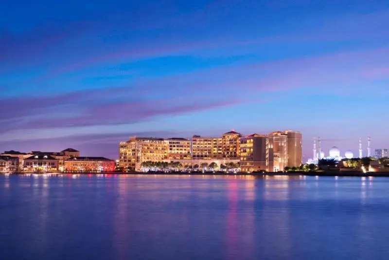 THE RITZ-CARLTON ABU DHABI GRAND CANAL — фото 11, Coral Travel