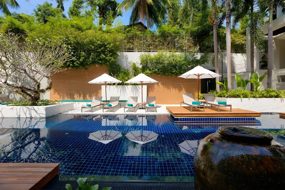 OUTRIGGER SURIN BEACH RESORT (EX. MANATHAI SURIN PHUKET) — фото 2, Coral Travel