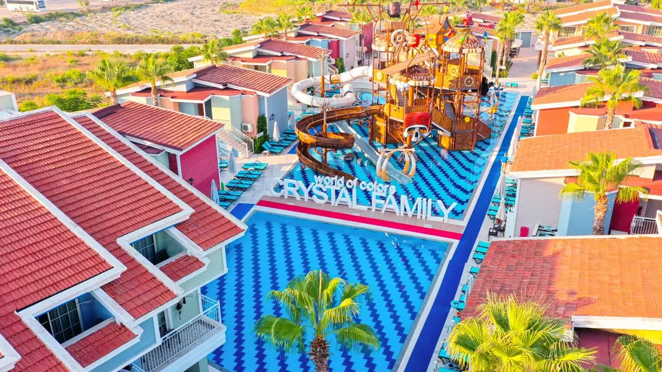 CRYSTAL WORLD OF COLOURS COMFORT COLLECTION — фото 1, Coral Travel