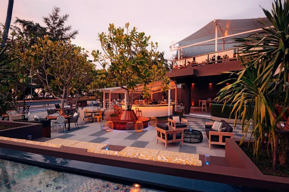 PARADOX RESORT PHUKET (EX. MOVENPICK RESORT & SPA KARON BEACH) — фото 10, Coral Travel