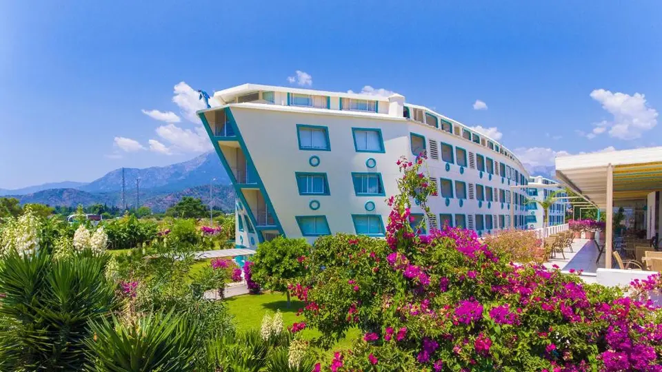 DAIMA BIZ RESORT — фото 1, Coral Travel