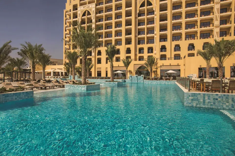 DOUBLETREE BY HILTON RESORT & SPA MARJAN ISLAND — фото 2, Coral Travel