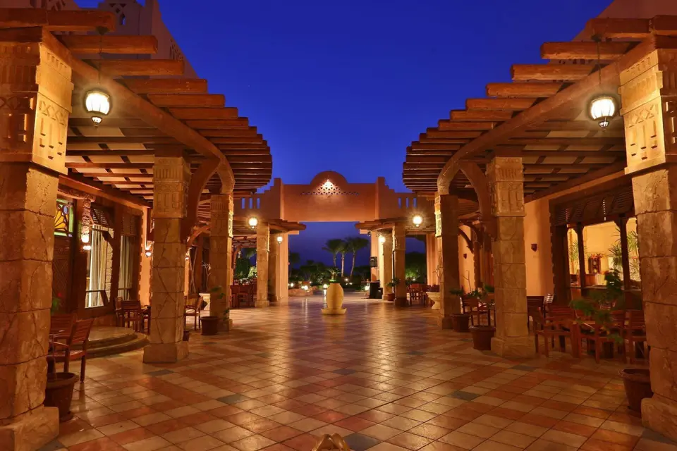 CHARMILLION SEA LIFE RESORT (EX. SEA LIFE RESORT) — фото 11, Coral Travel