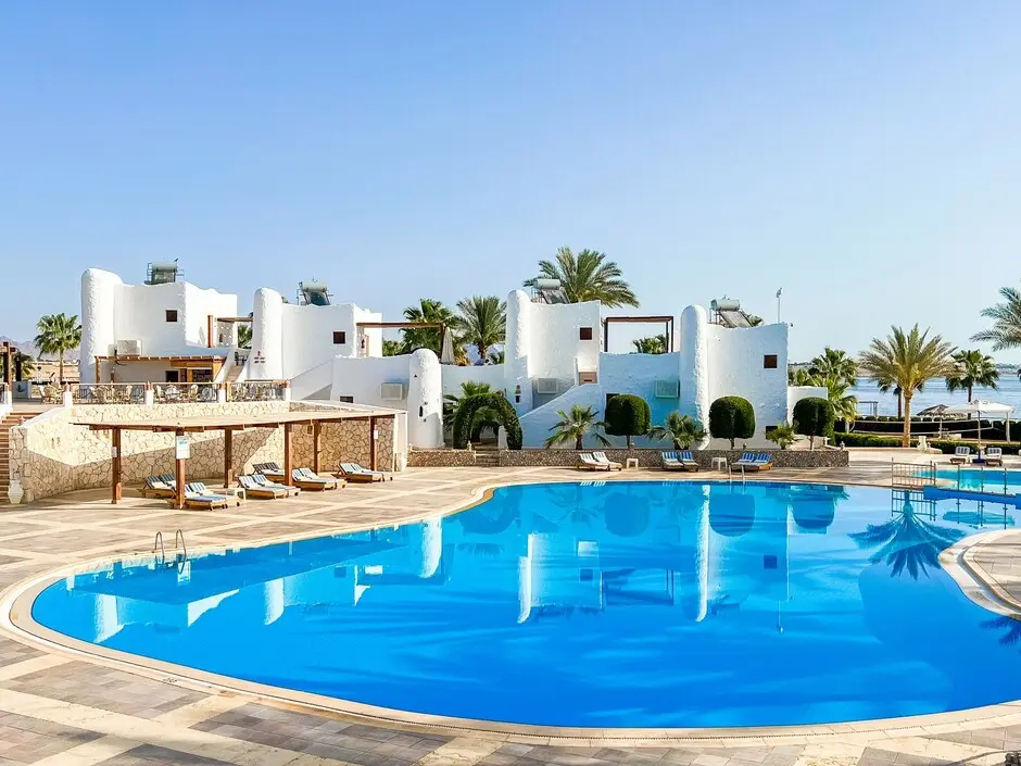 SHARM CLUB BEACH RESORT (EX. LABRANDA TOWER SHARM) — фото 1, Coral Travel