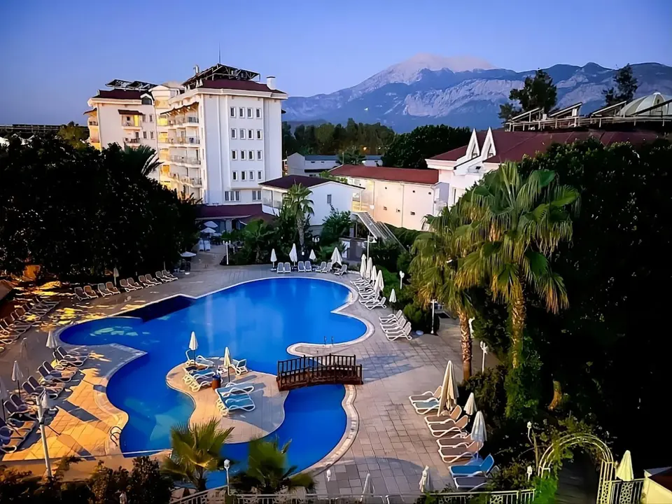 GRAND MIRAMOR HOTEL & SPA — фото 1, Coral Travel