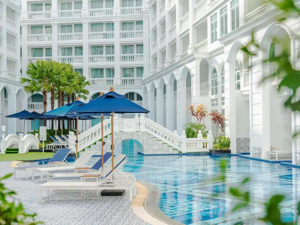 MOVENPICK MYTH HOTEL PATONG PHUKET — фото 1, Coral Travel