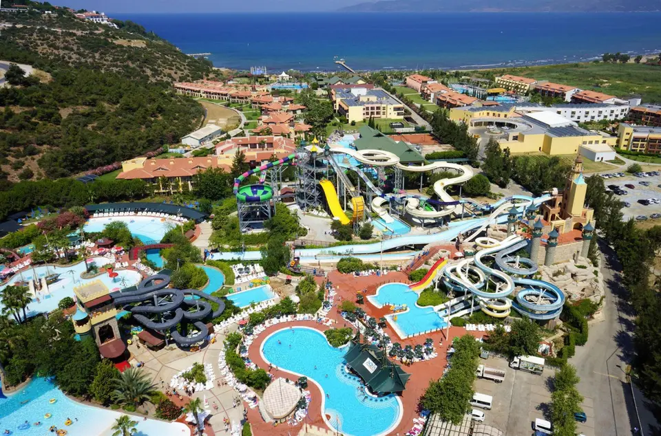 AQUA FANTASY AQUAPARK HOTEL & SPA — фото 1, Coral Travel