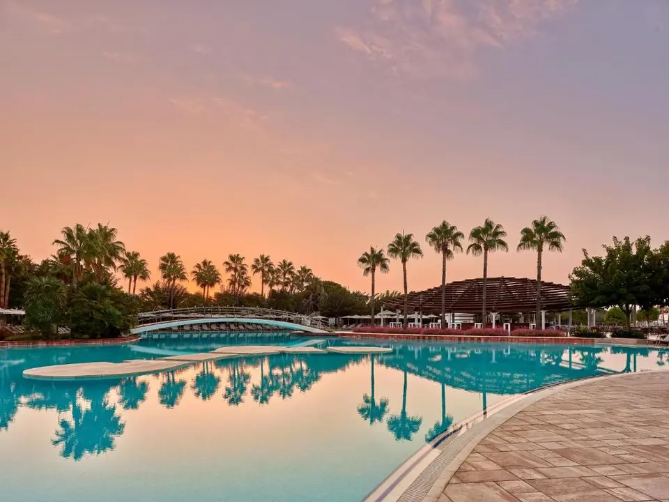 LARA BARUT COLLECTION — фото 10, Coral Travel