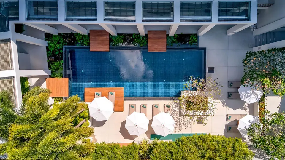 OUTRIGGER SURIN BEACH RESORT (EX. MANATHAI SURIN PHUKET) — фото 5, Coral Travel