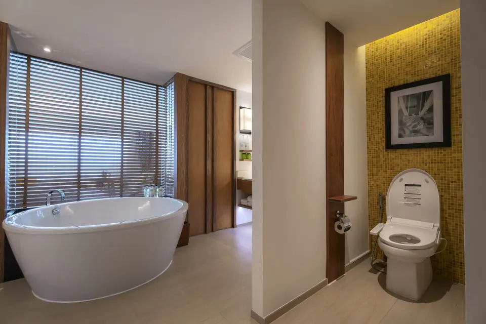 THE NAI HARN (EX. PURAVARNA THE ROYAL PHUKET YACHT CLUB) — фото 11, Coral Travel