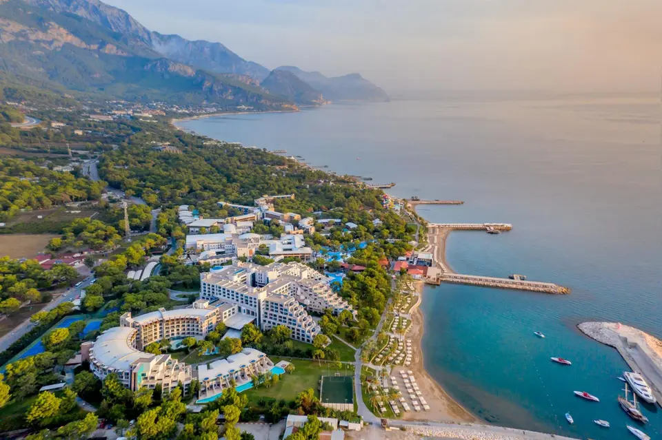 RIXOS SUNGATE THE LAND OF LEGENDS FREE ACCESS — фото 1, Coral Travel