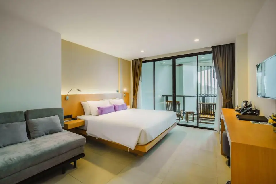 THE LUNAR PATONG — фото 9, Coral Travel