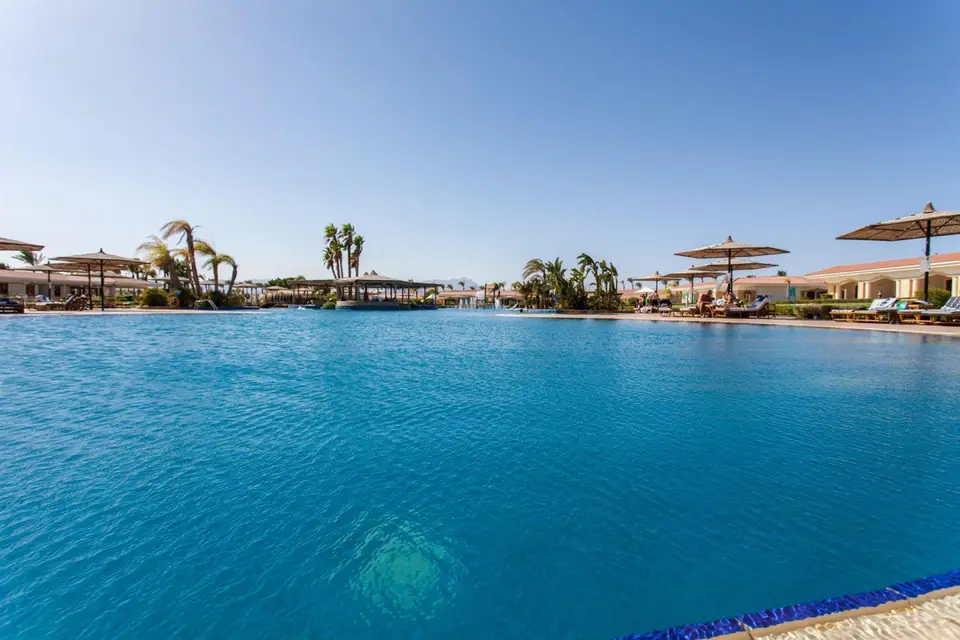 PICKALBATROS GOLF BEACH RESORT (EX. GOLF BEACH RESORT MANAGED BY RIXOS) — фото 3, Coral Travel