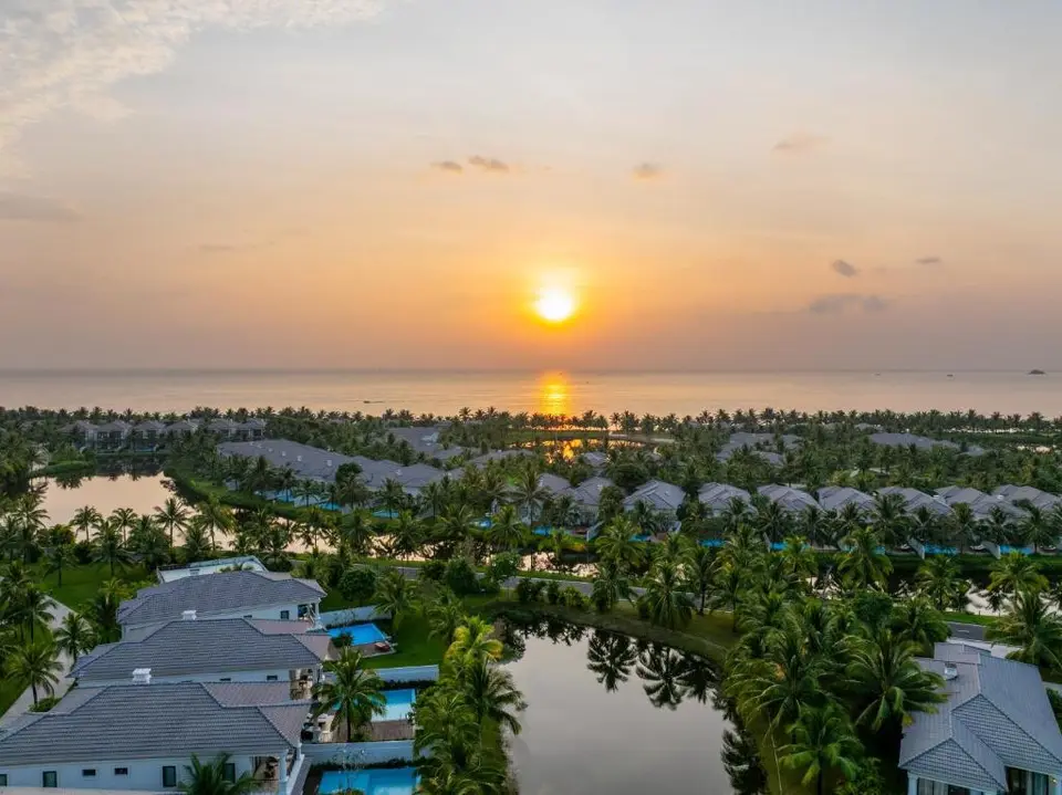 MELIA VINPEARL PHU QUOC — фото 2, Coral Travel
