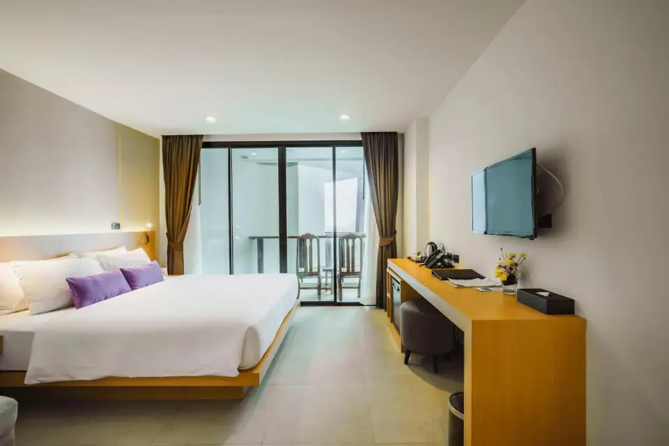 THE LUNAR PATONG — фото 4, Coral Travel