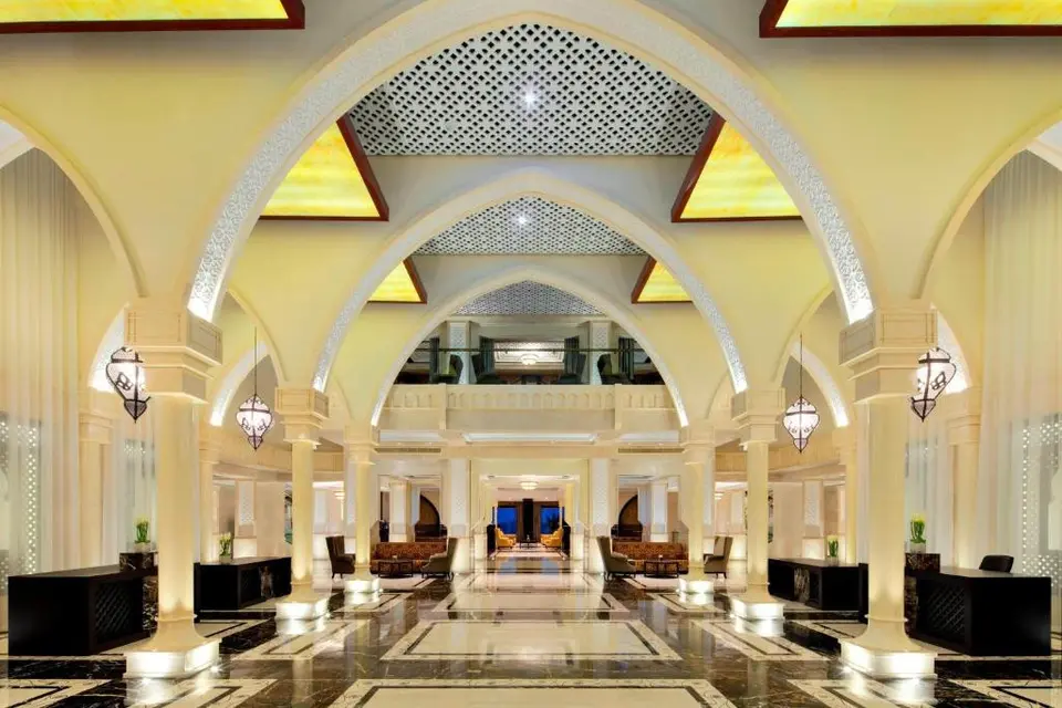 SHERATON SHARJAH BEACH RESORT & SPA — фото 8, Coral Travel