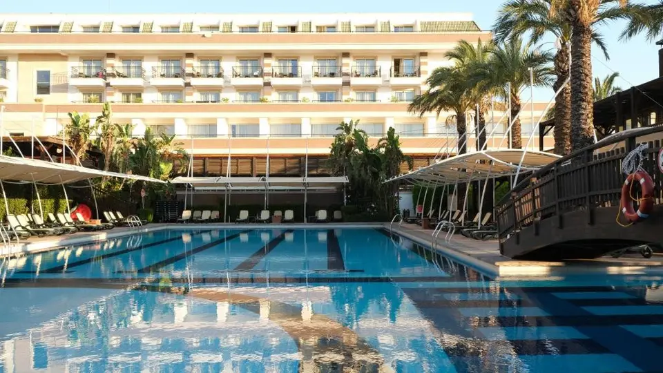 CRYSTAL DE LUXE COMFORT COLLECTION (EX. CRYSTAL DE LUXE RESORT & SPA) — фото 4, Coral Travel