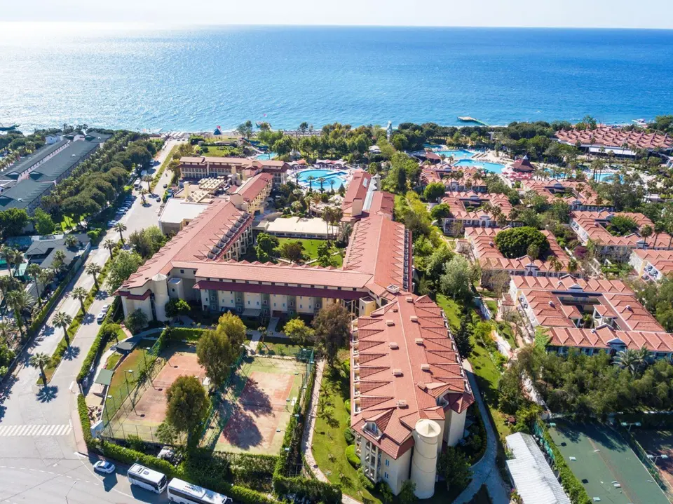 QUEENS PARK LE JARDIN (EX. LE JARDIN RESORT) — фото 2, Coral Travel