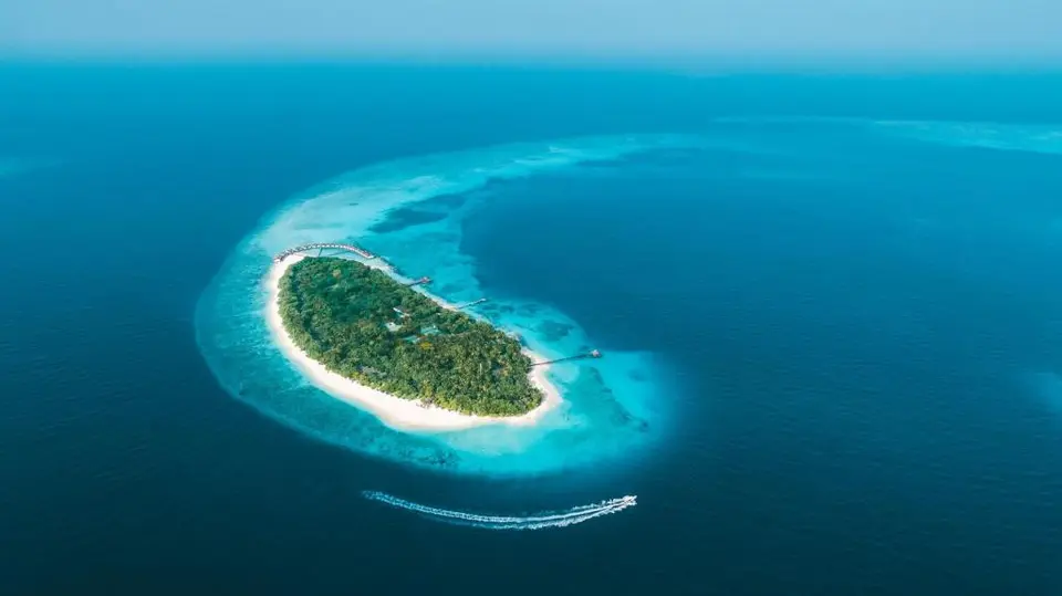 NH COLLECTION REETHI MALDIVES (EX. REETHI BEACH RESORT) — фото 2, Coral Travel