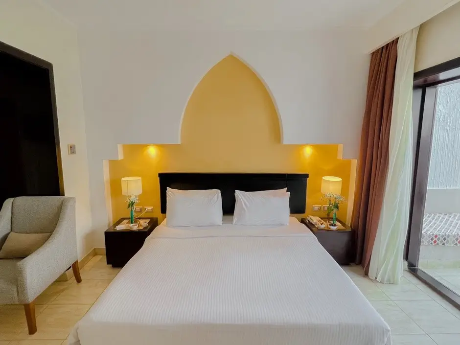 SHARM CLUB BEACH RESORT (EX. LABRANDA TOWER SHARM) — фото 4, Coral Travel