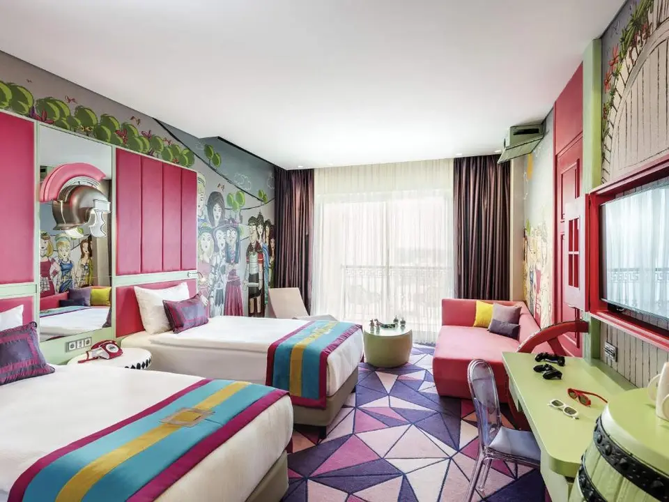 THE LAND OF LEGENDS KINGDOM (EX. RIXOS THE LAND OF LEGENDS THEME PARK) — фото 3, Coral Travel